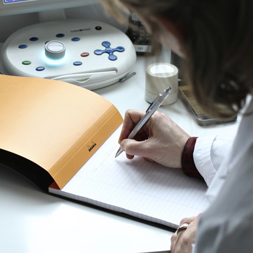 Schrijfblok Rhodia A5 lijn met kantlijn 80 vel 80gr oranje-4